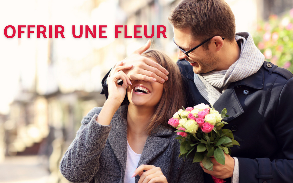 offrir une fleur à une femme