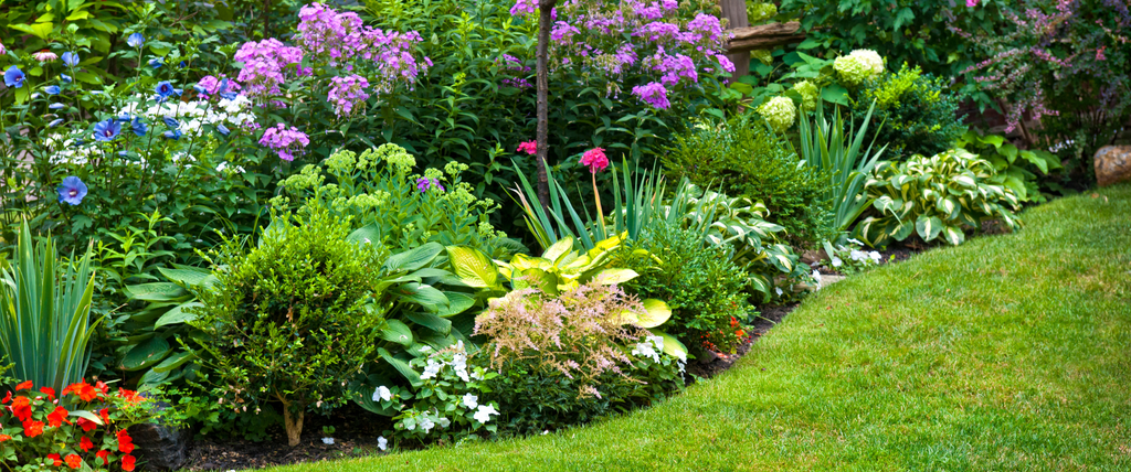 Comment aménager un jardin en pente