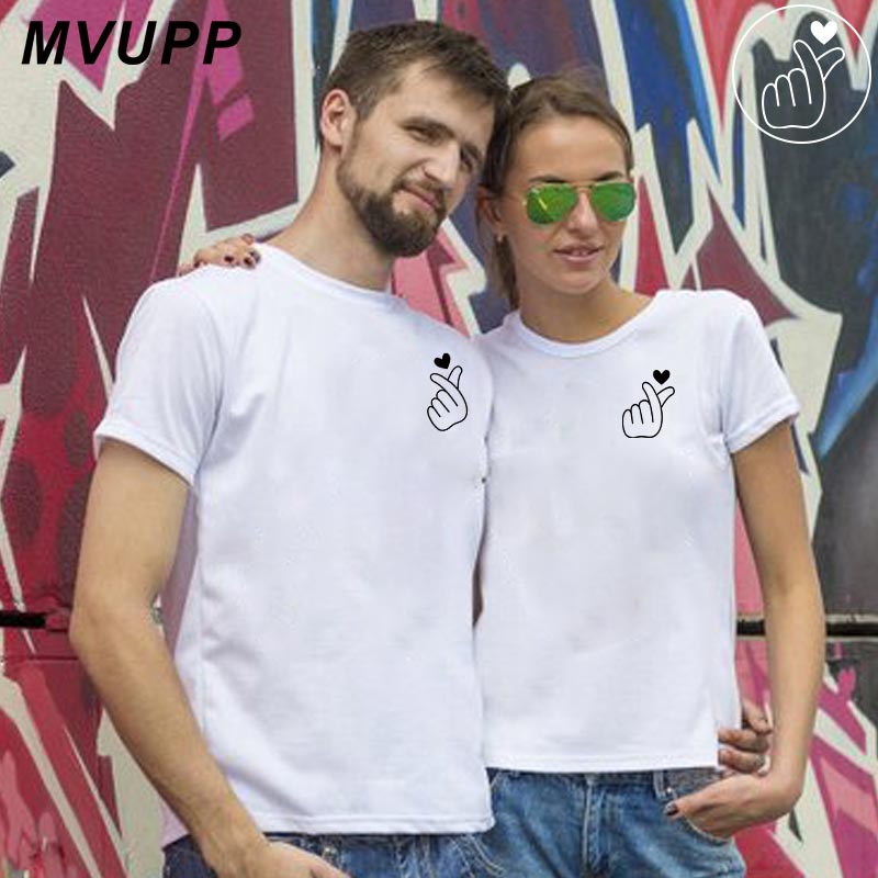 T-Shirt Couple Finger heart Noir